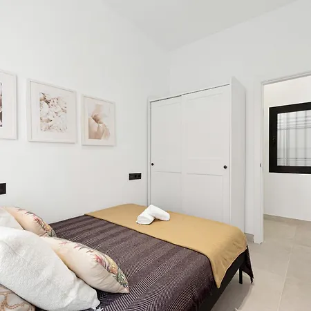 Pena Family By Del Parque Flats Apartment Malaga